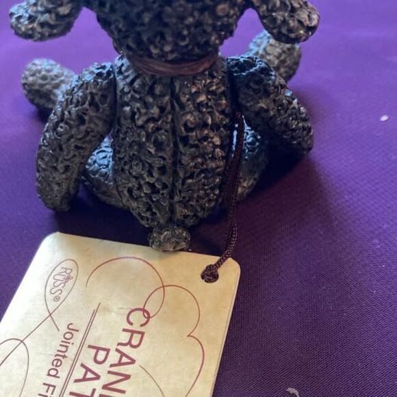 Cranberry Patch Teddy Bear Figurine - Picture 2 of 5